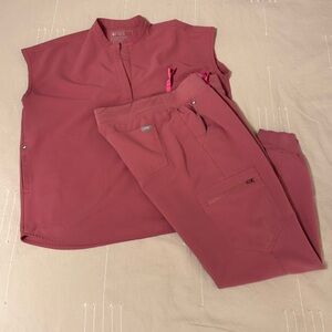 FIGS SCRUBS SET